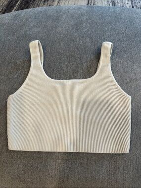 Babaton ribbed crop tank